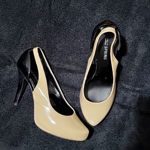 Black and beige heels size 6